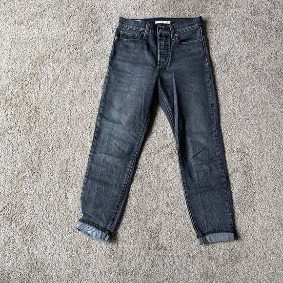 Levi's Premium Wedgie Size 25 - Picture 1 of 7